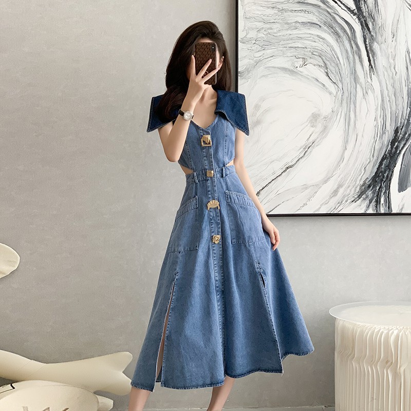 Contrast color large lapel waist slit denim A-shaped skirt image 4